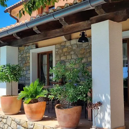 Rapkinja Villa *