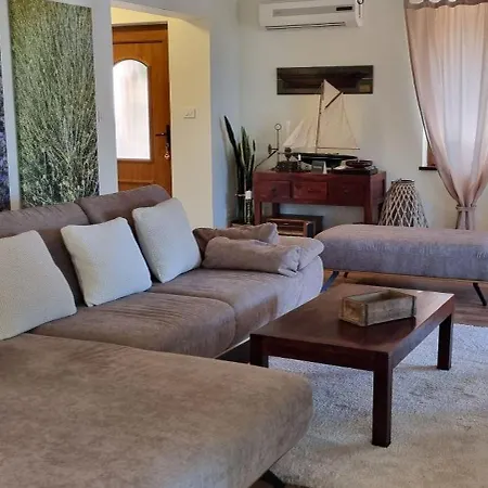 Rapkinja Villa